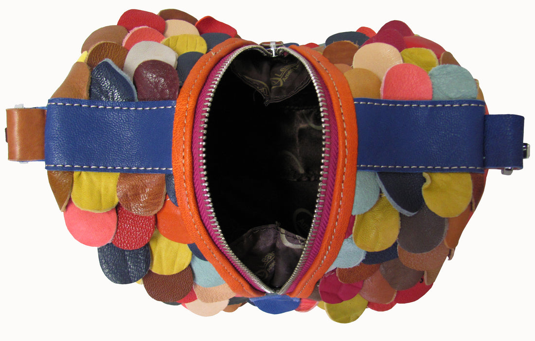 Amerileather Rainbow Feesh Purse (#1761-9)