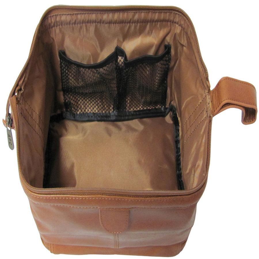 Amerileather Leather Toiletry Bag (#26-02346)