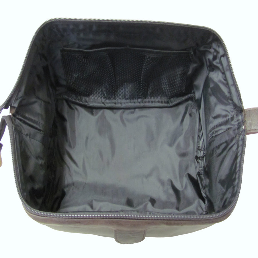 Amerileather Leather Toiletry Bag (#26-02346)
